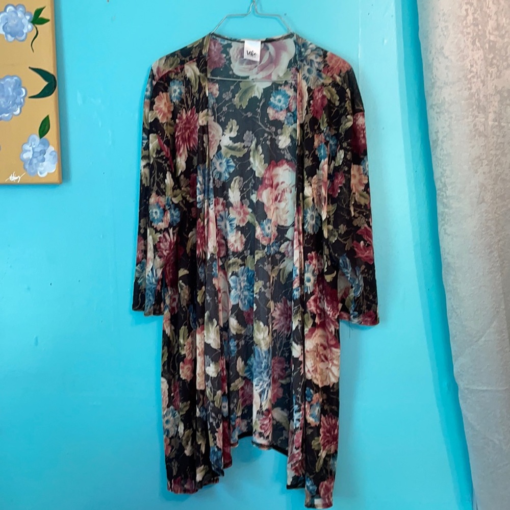 Sheer floral sleeve